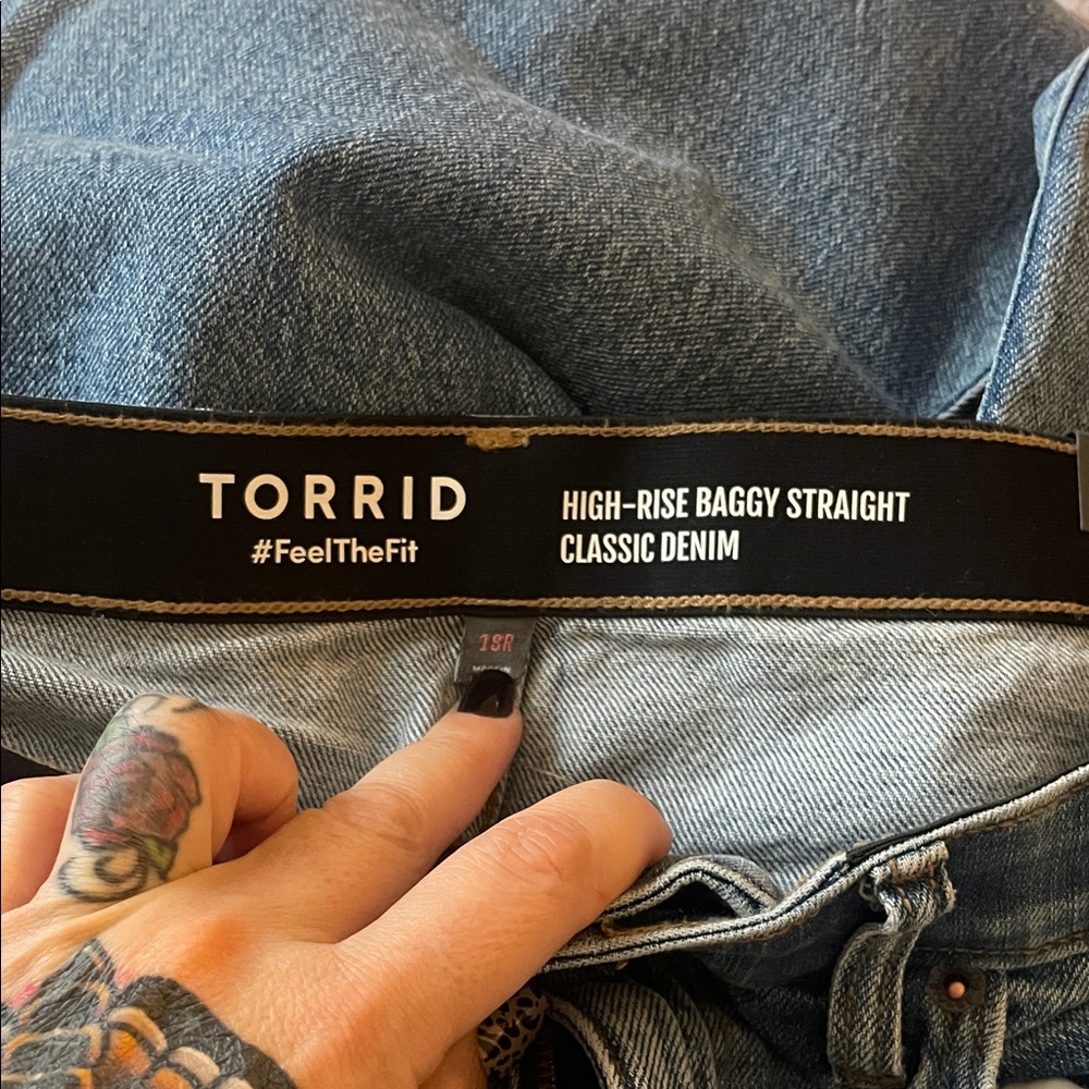 *NWT* Torrid High-Rise Baggy Straight Jeans Size 18R